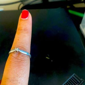 Sterling silver cubic zirconia ring